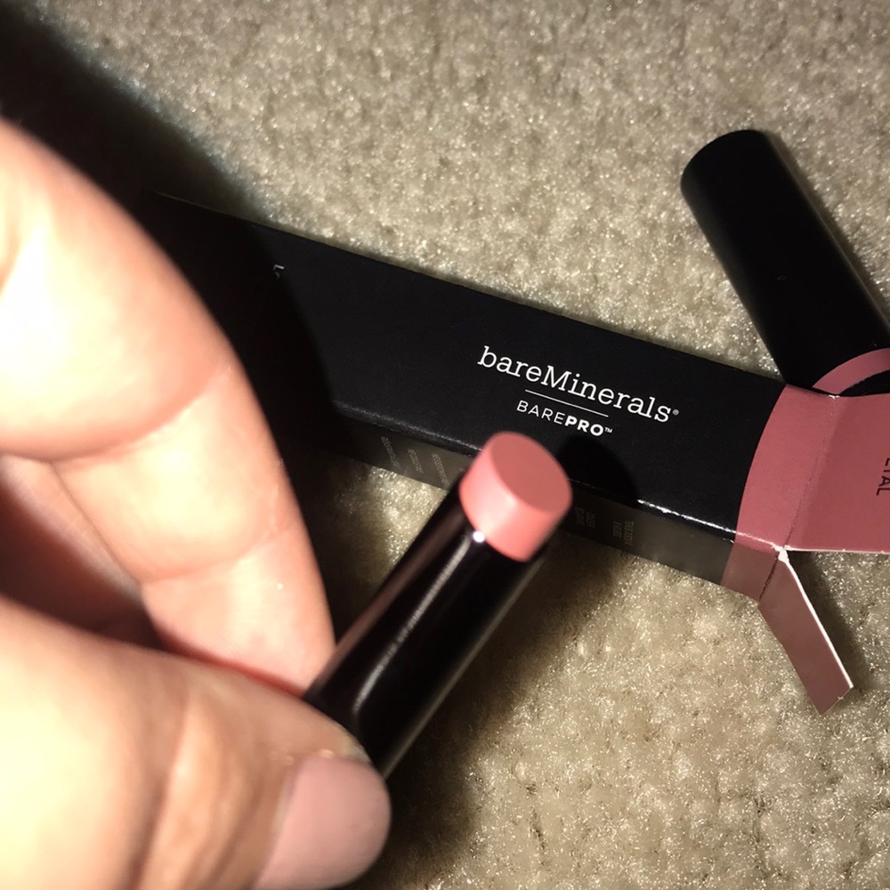 🌲🌲Bare Minerals Pro Lipstick in Petal🎄🌲